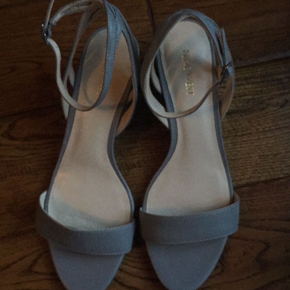 Nine West Grey Open Toe Sandals